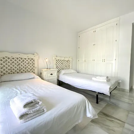 Ferienwohnung Serinamar- Los Naranjos De Marbella Zimmer foto