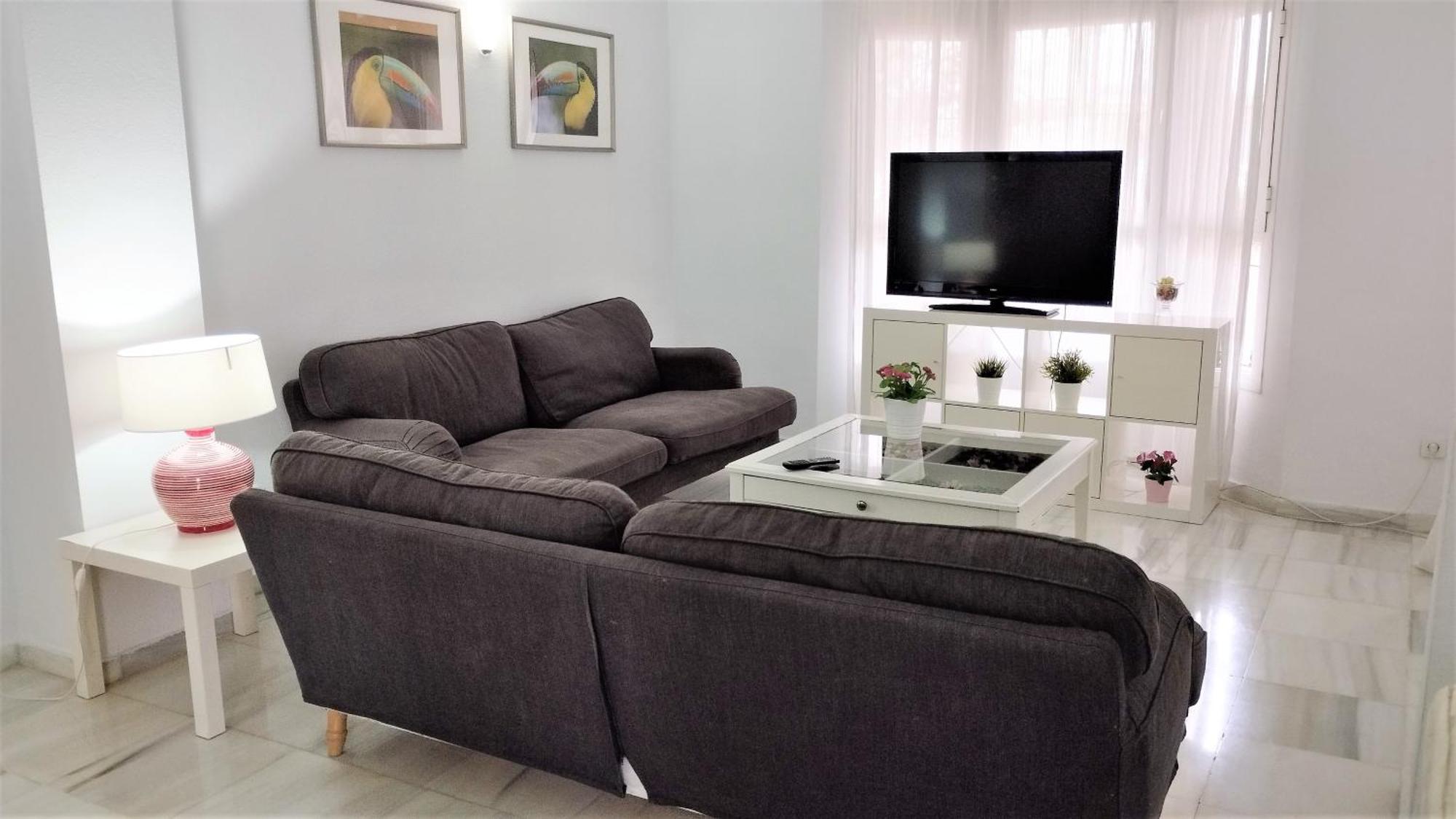 Y Casas Serinamar- Banús, * Marbella