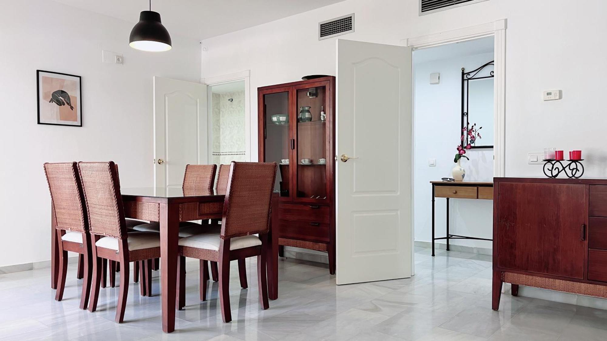 Y Casas Serinamar- Banús, Apartamento Marbella