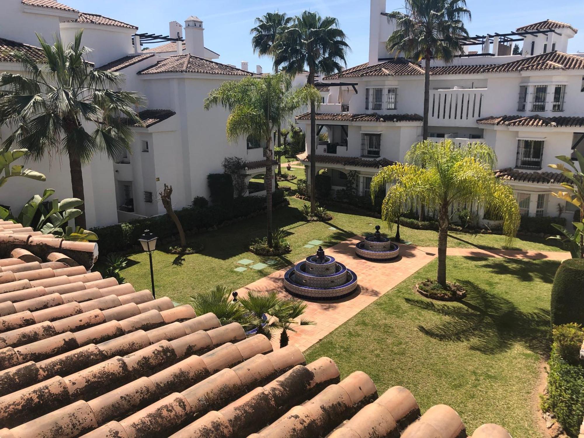 Apartamento Y Casas Serinamar- Banús, Marbella