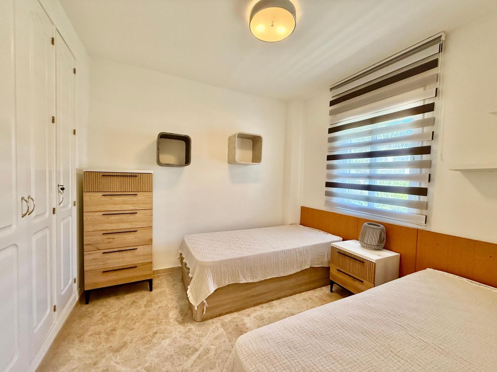 Apartamento Y Casas Serinamar- Banús, Marbella