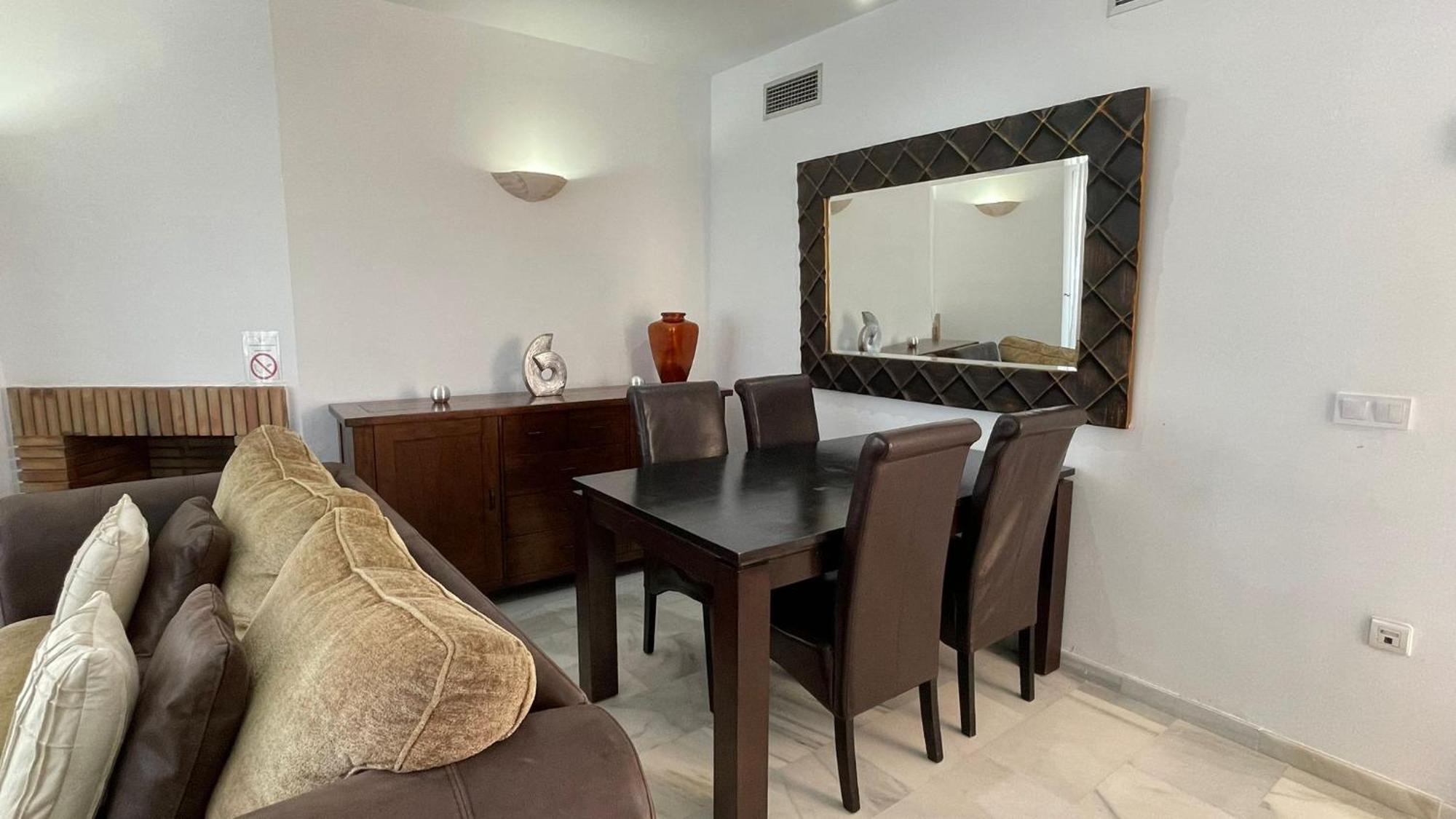 Y Casas Serinamar- Banús, Apartamento *